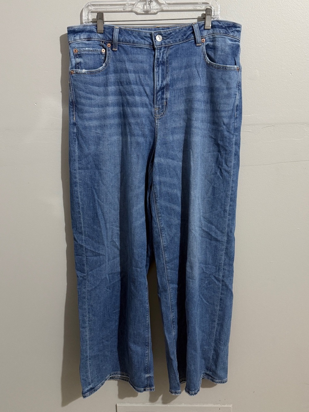 American Eagle Jeans Womens 14 Super High Rise Baggy Wide Leg Medium Wash